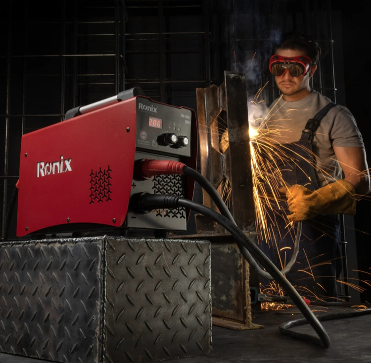 دستگاه جوش اینورتر 200 آمپر ایرانی 4607 رونیکس همراه با کابل و انبر جوش و 40 ماه گارانتی Ronix (ارسال ابزار حسین ۲۴)